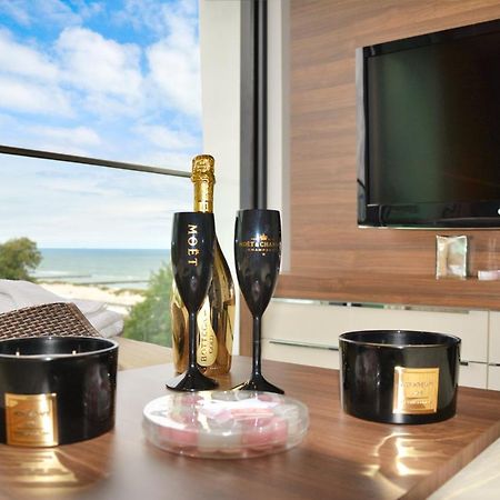 Marine Hotel Apartament Prywatny Studio Widok Na Morze Basen Sauna Jacuzzi 5 Pietro Колобжег Екстериор снимка